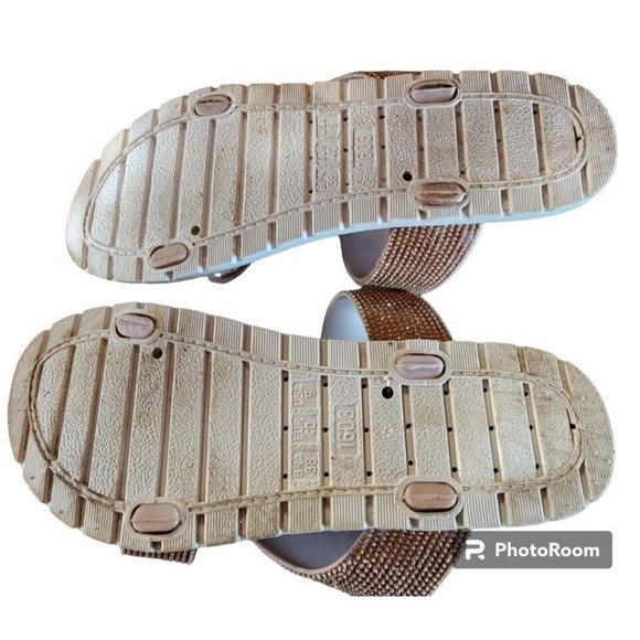 Embellished Coral Sandals by Shoeaholic Size 9 - Picture 6 of 7